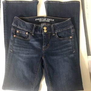 AMERICAN EAGLE OUTFITTERS ARTIST FLARE JEANS